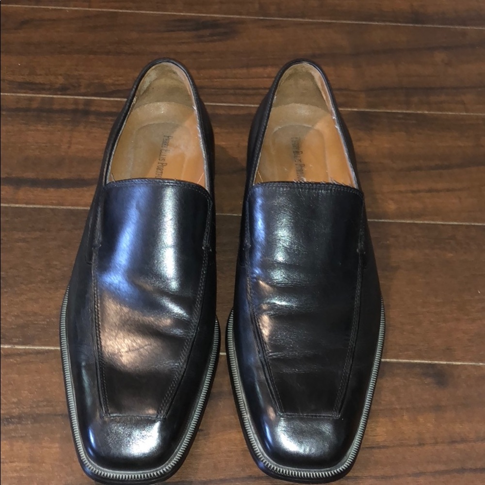 Perry Ellis Portofolio